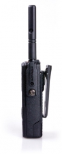 Mototrbo DP4400 by Motorola - Side view